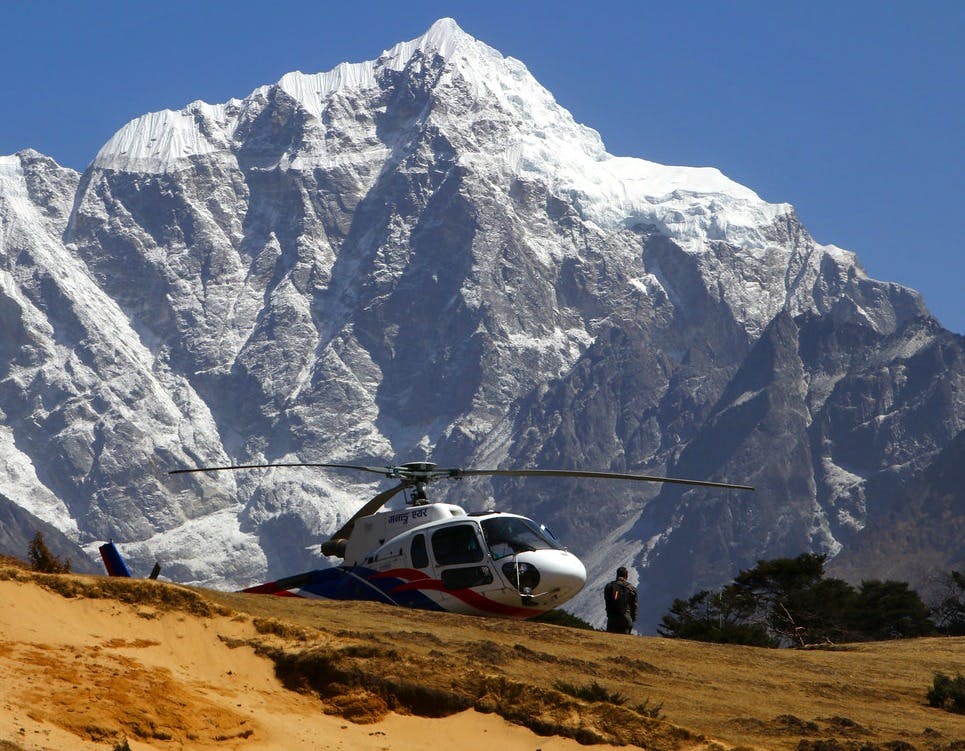 Highlights of Everest helicopter tour